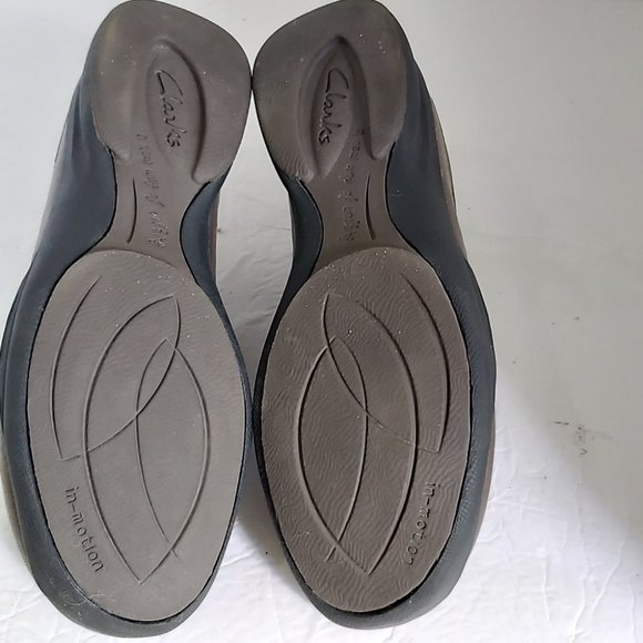 CLARKS | Women's In Motion Leather Comfort Shoes Metallic Bronze Size 8.5 - Picture 7 of 8